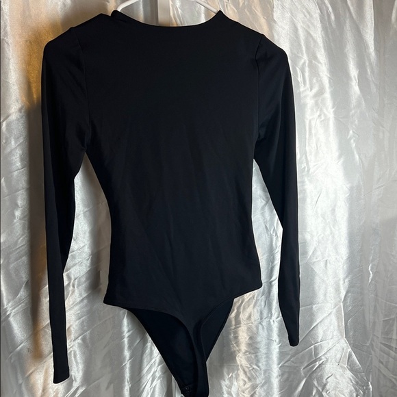 Babaton Midnight Black Cutout Bodysuit - Picture 3 of 4